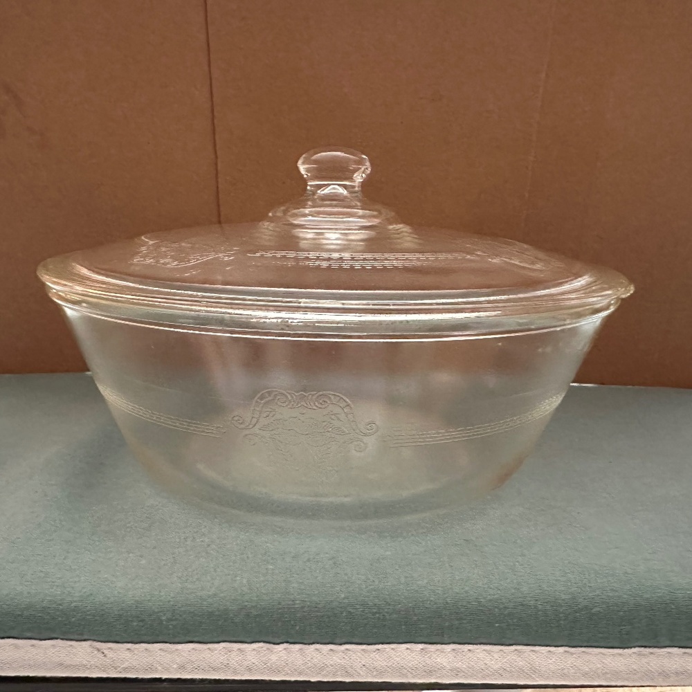 Vintage Glasbake Yellow Casserole Dish (1940's)
